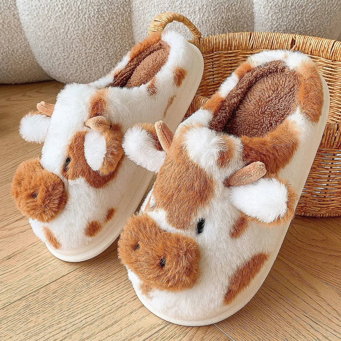 Comfy Cattle Plush Slippers™